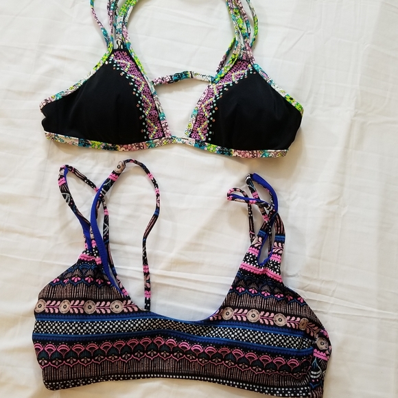 Bundle 2 Bikini Tops Victoria's Secret Size Small - Picture 2 of 12